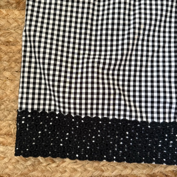 Talbots 10 Petite Black & White Gingham Cotton Dress with eyelet trim - Picture 3 of 7